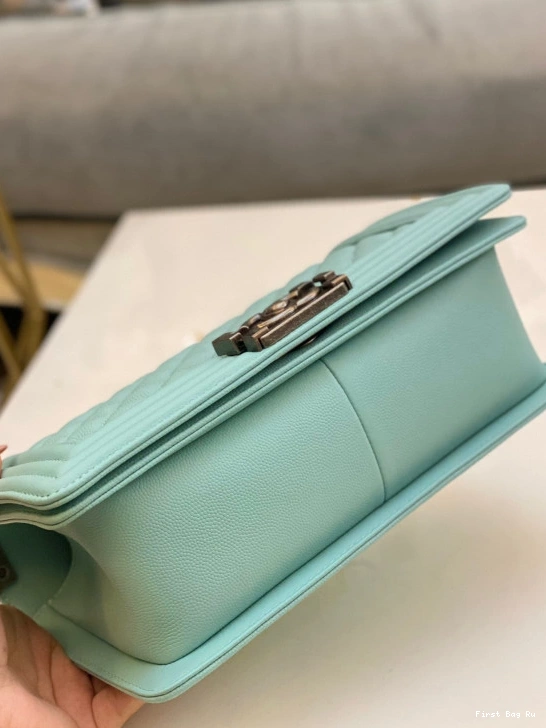 First Bag Ru CHANEL BAG 25CM BOY 0728